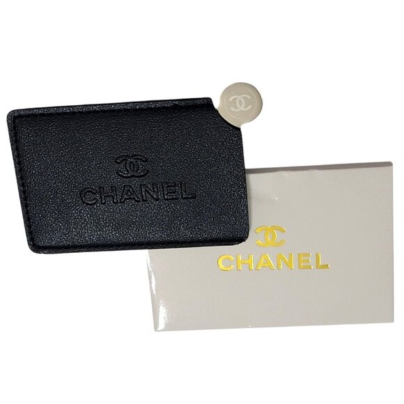 Chanel Black Mirror Embossed Card Holder - Picture 6 of 6